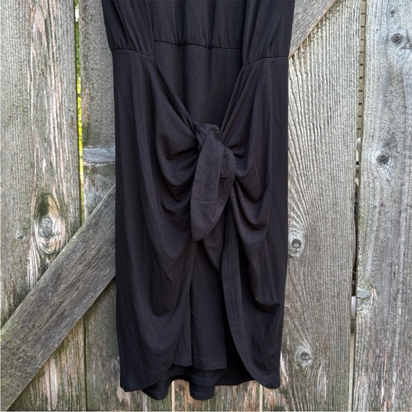 EUC Veronica Beard Bernice Stretch Jersey
Front Tie Dress Black Size Medium - Picture 6 of 9